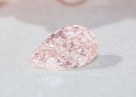 Форма груши диаманта 3.74ct CVD крупноразмерного причудливого пинка искусственная синтетическая