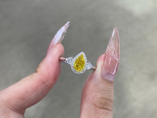 1.03ct причудливой яркой желтой созданное лабораторией золото кольца с бриллиантом 18k белое