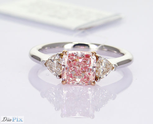 1.76CT Синтетический Вишневый Розовый ЦВД Алмазные Кольца Подушка Нарезанная В 18k Белое Золото