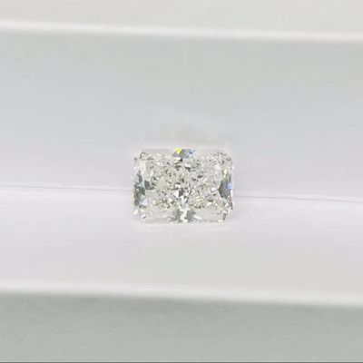 Радиоактивная форма Лабораторно выращенный CVD Алмаз Большой размер 5.31ct VS1 Прозрачность Сертификат IGI