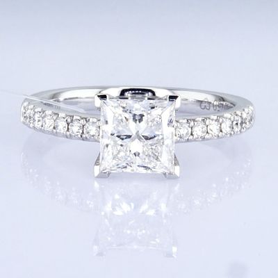 18k 1,5ct+ Принцесса дизайн кольцо Дневной стиль Принцесса Форма Белый синтетический бриллиантовый кольцо